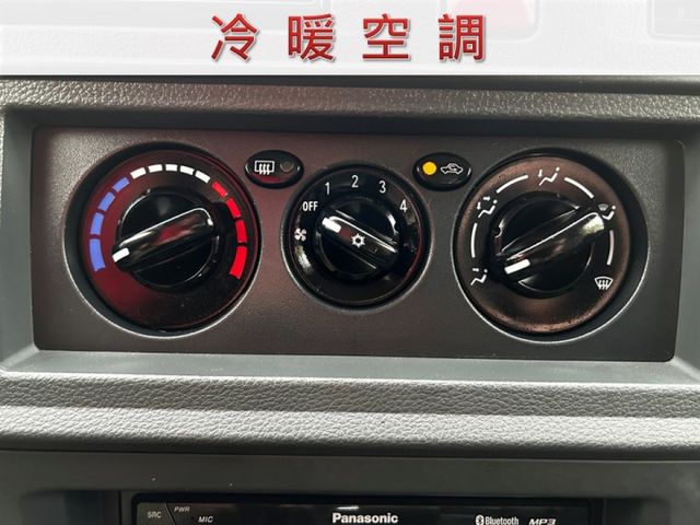 不用出價就很便宜/自排/8人座/全車原鈑件/附發票/可全貸  第7張相片