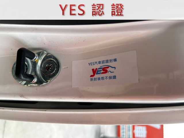 僅跑五萬公里/自排/全車原鈑件/行車紀錄器/里程保證/YES認證/附發票/可全貸  第15張相片