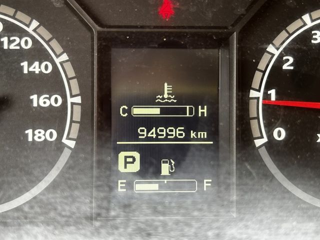 自排/8人座客貨車/Yes認證/全車原鈑件/可全貸/附發票  第8張相片