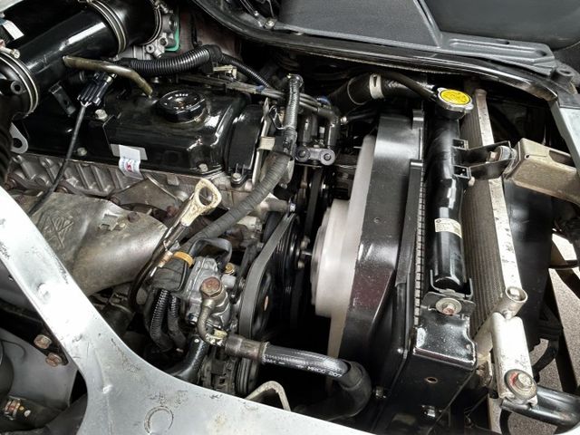 自排/8人座客貨車/Yes認證/全車原鈑件/可全貸/附發票  第14張相片