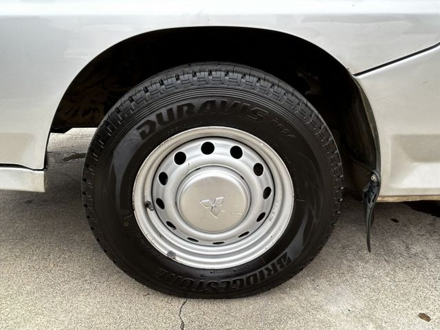 自排/8人座客貨車/Yes認證/全車原鈑件/可全貸/附發票  第16張相片