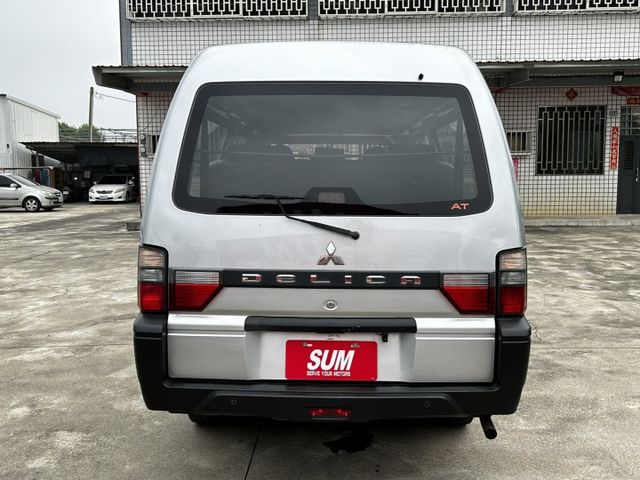 自排/8人座客貨車/Yes認證/全車原鈑件/可全貸/附發票  第18張相片