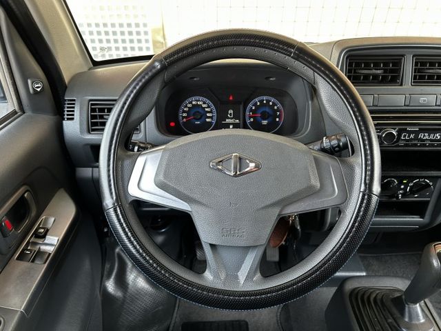 低里程/5人座客貨車/手排/Yes認證/可全貸/附發票  第6張相片