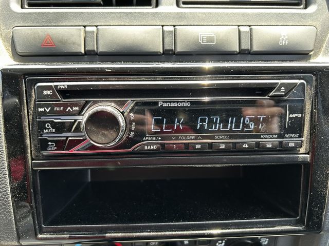 低里程/5人座客貨車/手排/Yes認證/可全貸/附發票  第9張相片