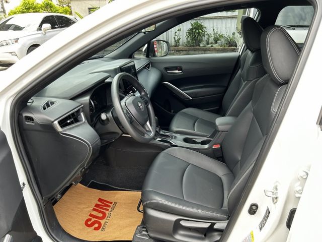 全車原鈑件/只跑1.6萬/七氣囊/Ikey/Android Auto  ApplePlay/ACC/可全貸  第5張相片