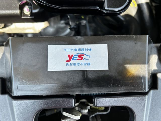 全台最便宜/跑少/白色/Yes認證/里程保證  第15張相片