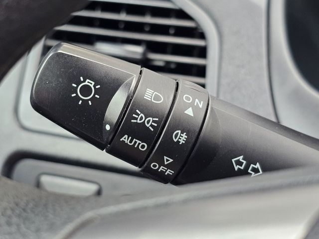 7月出廠/配備安卓車機/全車原鈑件/僅跑五萬/四條輪胎極佳/前後錄行車記錄器/開立全額發票/可全貸  第15張相片