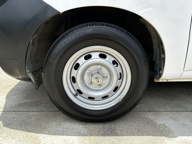 低里程/前行車紀錄器+後倒車顯影/Yes認證/附發票  第14張相片
