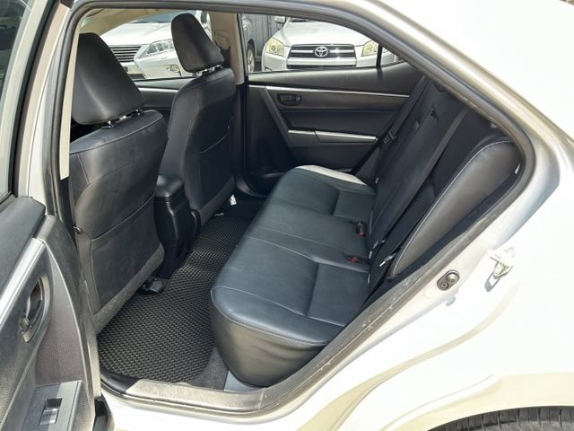 買車找永春最安心！19年Altis通過YES認證，享2年5萬公里保固與SUM五大保固，銀色耐髒好顧，高CP值代步神車。  第4張相片