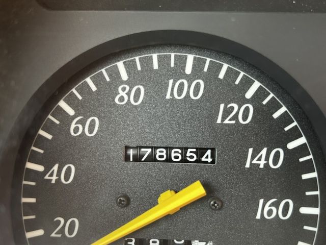 自排/5人座客貨車/車況極佳/Yes認證  第6張相片