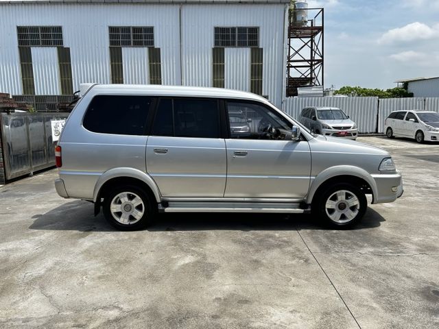 自排/5人座客貨車/車況極佳/Yes認證  第13張相片