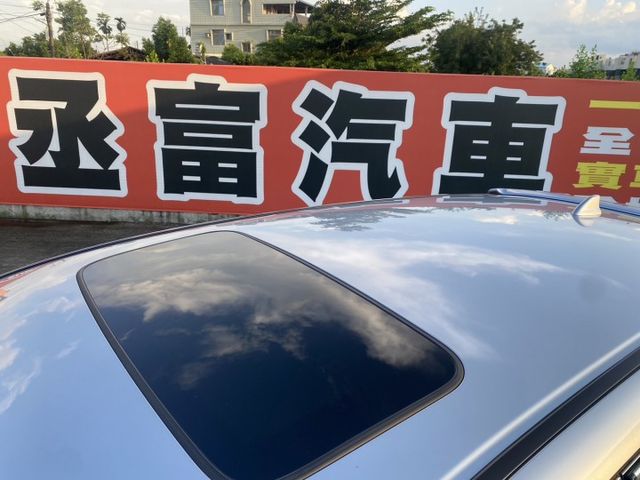 天窗  里程保證3萬8km 全車原鈑件  歡迎賞車試乘  第19張相片