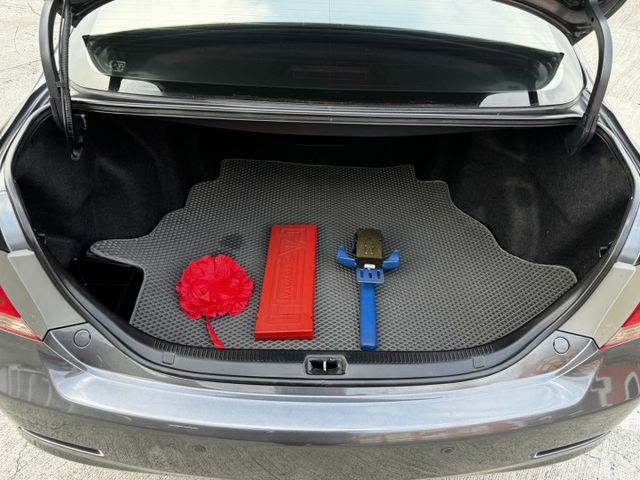 2.0 E版  里程保證  全車原鈑件  歡迎賞車試乘  第18張相片