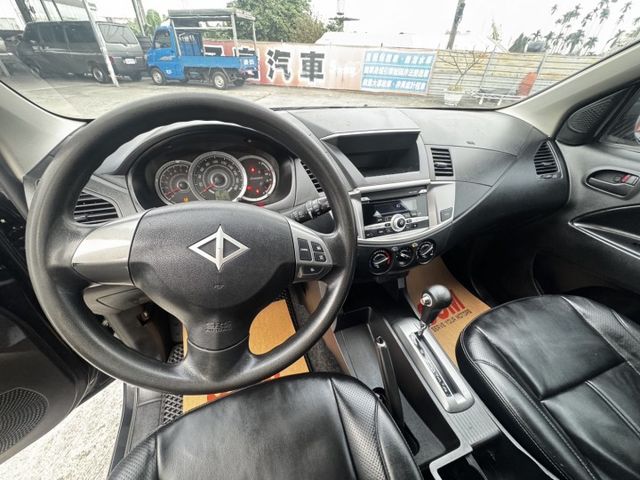 定速  里程保證   全車原鈑件  歡迎賞車試乘  第8張相片