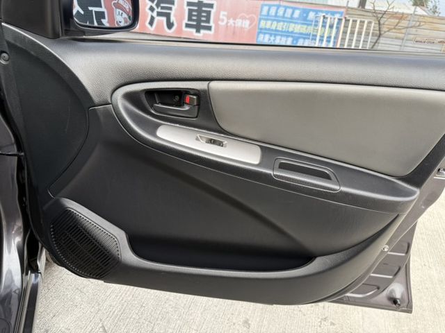 E版  最佳代步車  里程保證  歡迎賞車試乘  第13張相片