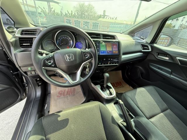 S版  里程保證 全車原鈑件  歡迎賞車試乘  第9張相片