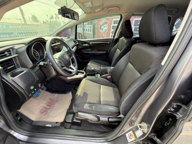 S版  里程保證 全車原鈑件  歡迎賞車試乘  第11張相片