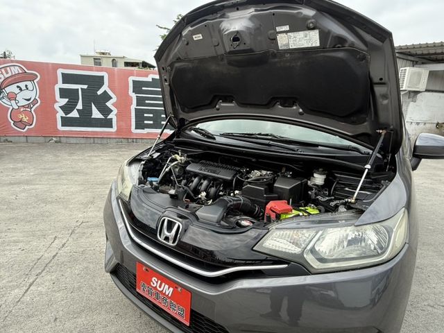 S版  里程保證 全車原鈑件  歡迎賞車試乘  第16張相片