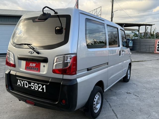 A180  5人座  里程保證8萬8km  全車原鈑件  歡迎賞車試乘  第7張相片