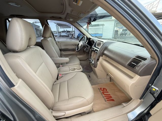 4WD  里程保證10萬km  全車原鈑件  歡迎賞車試乘  第11張相片