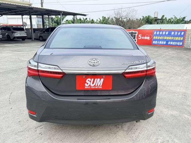 豪華版  里程保證2萬5km  全車原鈑件  歡迎賞車試乘  第6張相片