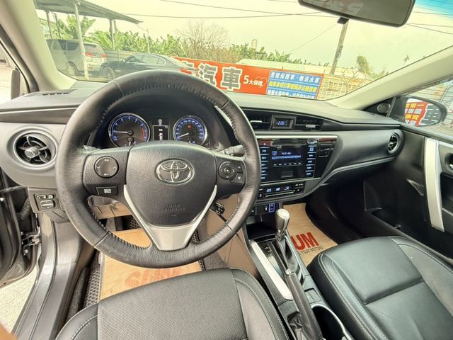 豪華版  里程保證2萬5km  全車原鈑件  歡迎賞車試乘  第8張相片