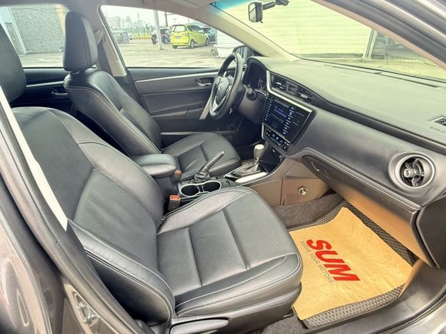 豪華版  里程保證2萬5km  全車原鈑件  歡迎賞車試乘  第14張相片