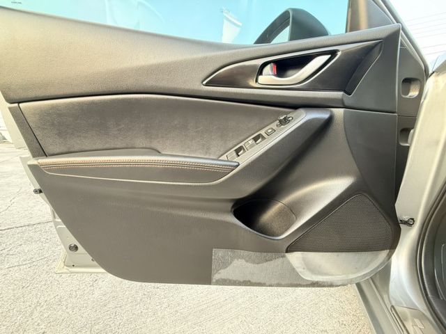 I-KEY  恆溫  里程保證  影音多合一 歡迎賞車試乘  第14張相片