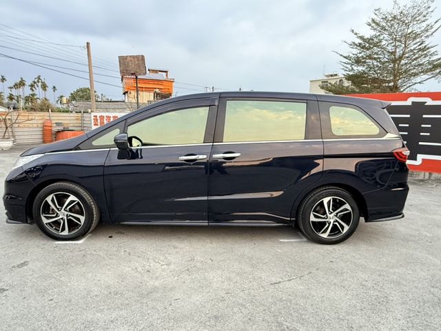 豪華七人座親子車   天窗  里程保證  全車原鈑件  歡迎賞車試乘  第4張相片