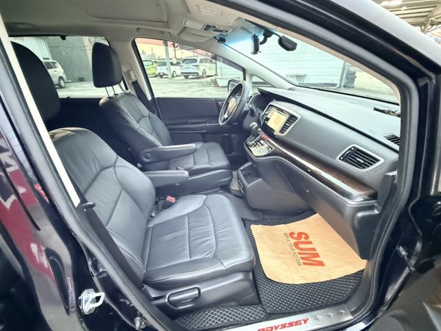 豪華七人座親子車   天窗  里程保證  全車原鈑件  歡迎賞車試乘  第13張相片