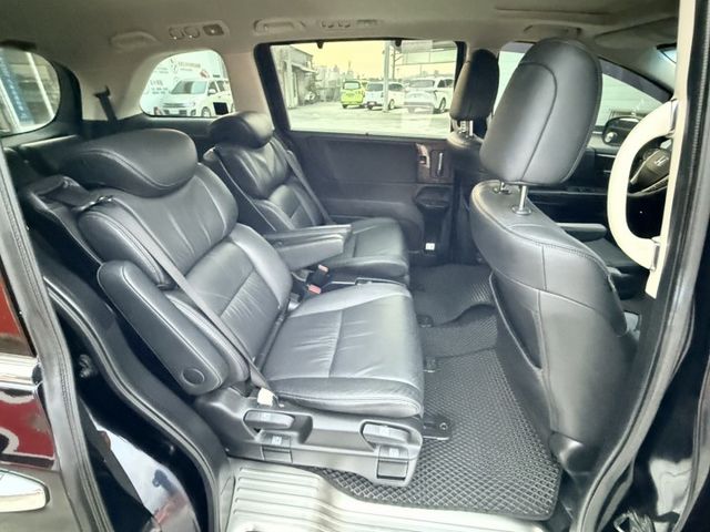 豪華七人座親子車   天窗  里程保證  全車原鈑件  歡迎賞車試乘  第14張相片