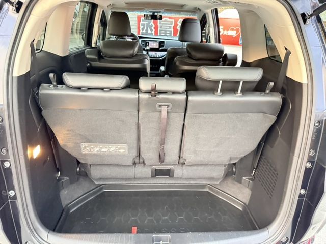 豪華七人座親子車   天窗  里程保證  全車原鈑件  歡迎賞車試乘  第17張相片