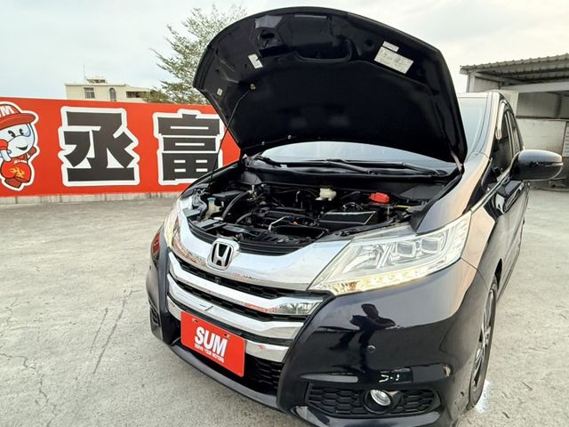 豪華七人座親子車   天窗  里程保證  全車原鈑件  歡迎賞車試乘  第18張相片