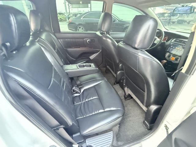 七人座  里程保證  影音多合一  歡迎賞車試乘  第13張相片