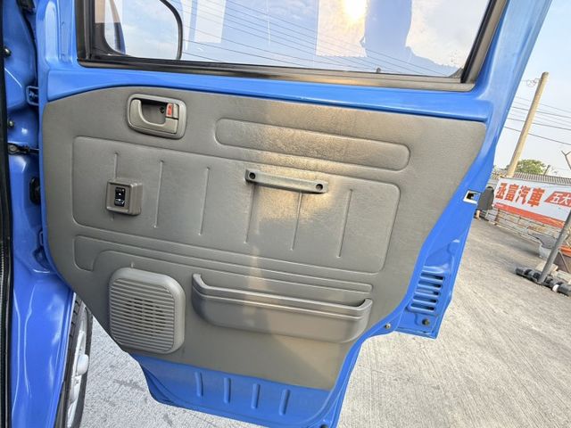 載貨好幫手  里程保證  歡迎賞車試乘  第13張相片