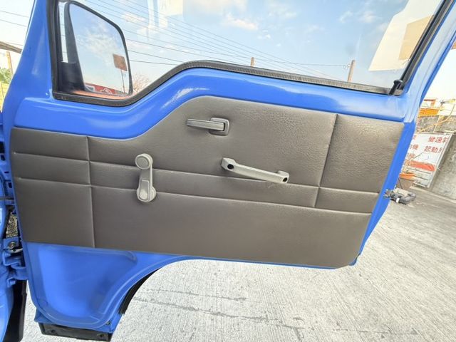 最佳載貨小幫手    里程保證10萬7km  歡迎賞車試乘  第12張相片