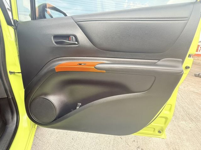 1.8  5人座 里程保證7萬km  影音多合一  歡迎賞車試乘  第16張相片