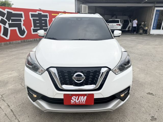 智行旗艦版  360度環景  里程保證7萬5km  全車全鈑件  歡迎賞車試乘  第2張相片