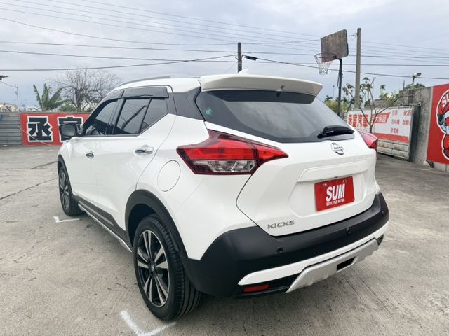 智行旗艦版  360度環景  里程保證7萬5km  全車全鈑件  歡迎賞車試乘  第5張相片