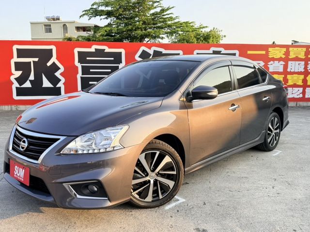 I-KEY  恆溫  里程保證4萬7km  影音多合一  歡迎賞車試乘  第1張相片