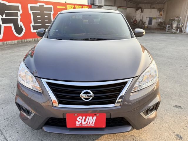 I-KEY  恆溫  里程保證4萬7km  影音多合一  歡迎賞車試乘  第2張相片