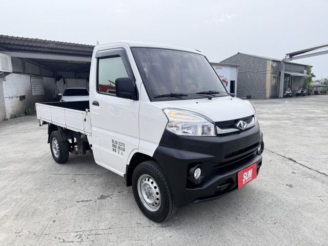 自排  里程保證1萬3km 全車原鈑件  歡迎賞車試乘  第3張相片