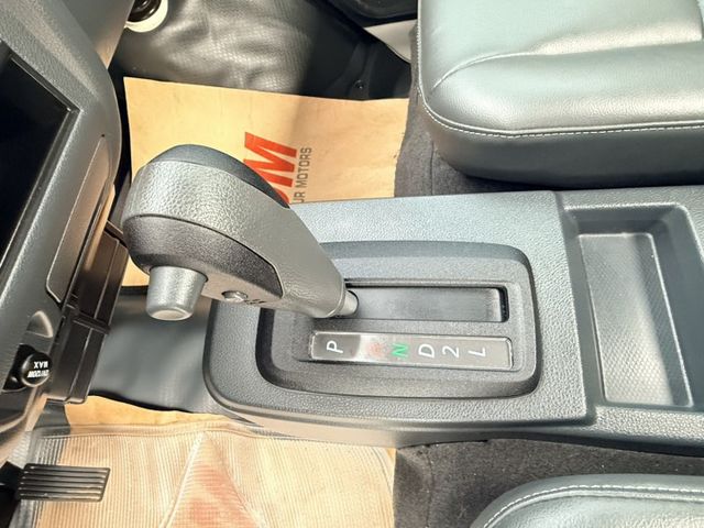 自排  里程保證1萬3km 全車原鈑件  歡迎賞車試乘  第11張相片