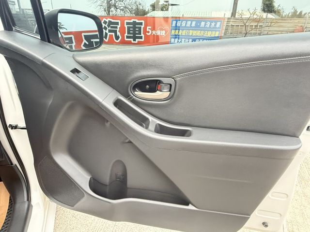恆溫  里程保證11萬7km  前後錄行車紀錄器   全車原鈑件  歡迎賞車試乘  第15張相片