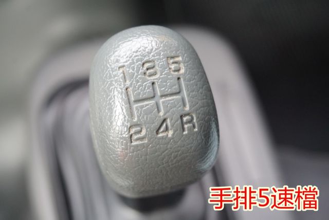 (零下-20度) 2019年 菱利冷凍車 / 後車箱雙夾層可拆除.全車水噹噹 / 零頭款.可全額貸款  第15張相片