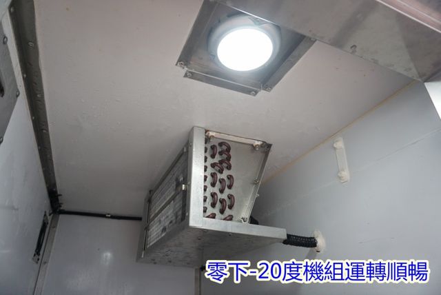 (零下-20度) 2019年 菱利冷凍車 / 後車箱雙夾層可拆除.全車水噹噹 / 零頭款.可全額貸款  第19張相片