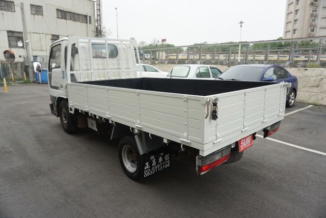 2003年 日產勁勇10尺半 / 全車水噹噹 / 可貸款  第5張相片
