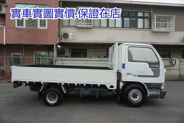 2003年 日產勁勇10尺半 / 全車水噹噹 / 可貸款  第8張相片