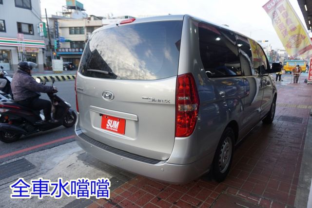 (8人座) 2019年 現代史塔瑞斯 / 附定速系統. 100%全車原鈑件 / 零頭款.可全額貸款  第8張相片