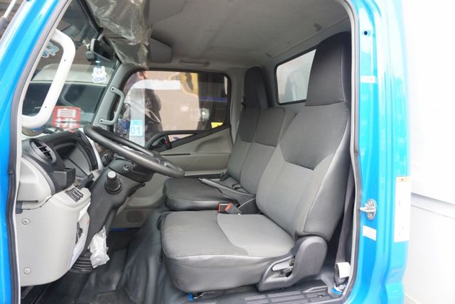 (只跑4萬多.可改車斗) 2021年 堅達14尺纖維廂 /附4路行車紀錄器/100%全車原鈑件.零頭款.可全額貸款  第13張相片